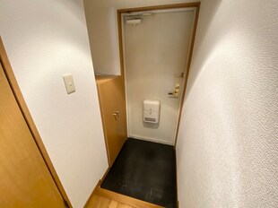 黄葉ビル銀杏町の物件内観写真